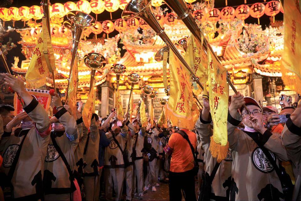大甲媽祖9天8夜進香起駕 15萬信眾徒步隨香