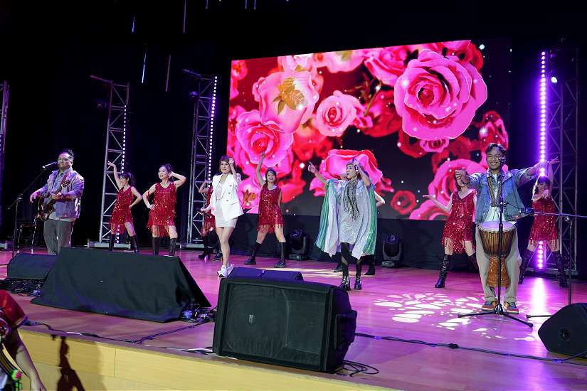 金曲歌王歌后獻愛 「愛傳承關懷演唱會」新北做公益!