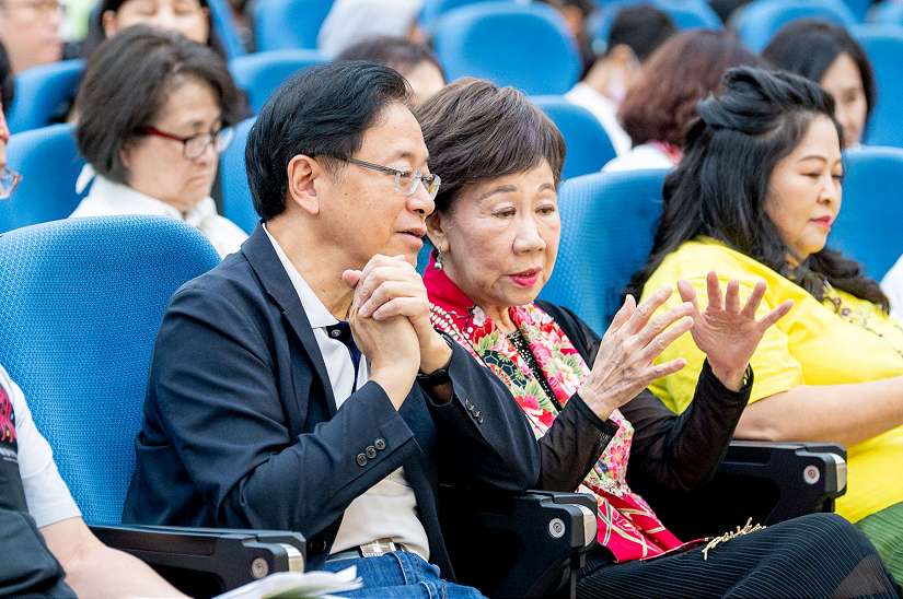 台灣國際職業婦女協會獎助200位桃市優秀女童 張市長:讓孩子更有自信發揮無限潛力